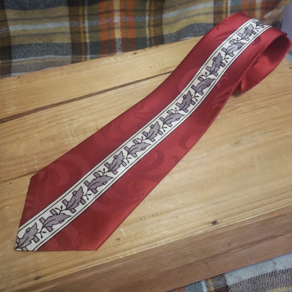 Stunning vintage, superba cravats, tie